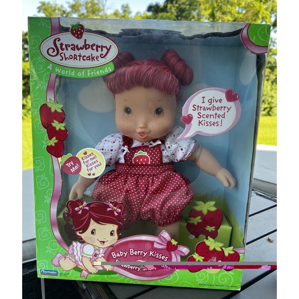 Strawberry Shortcake Baby Berry Kisses Doll Playmates New Sealed Retired